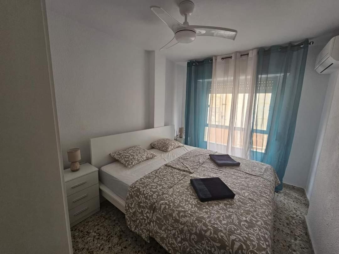 Terezia Apartamento Torrevieja Eksteriør billede