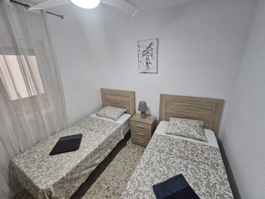 Terezia Apartamento Torrevieja Eksteriør billede